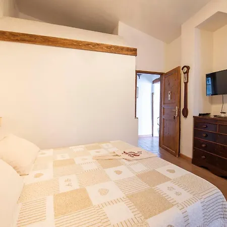 Lemon Tree Boutique Guest House Todi Exterior photo