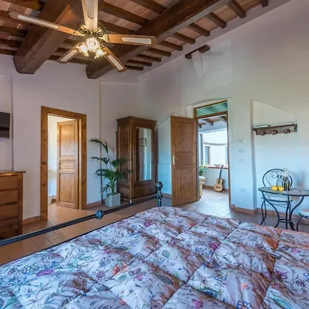 Lemon Tree Boutique Guest House Todi Exterior photo