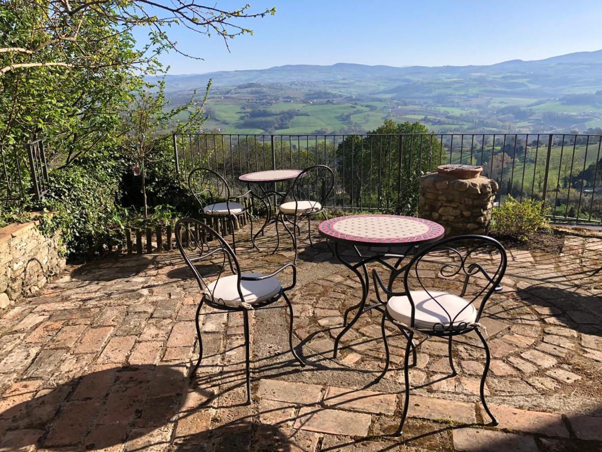 Lemon Tree Boutique * Todi